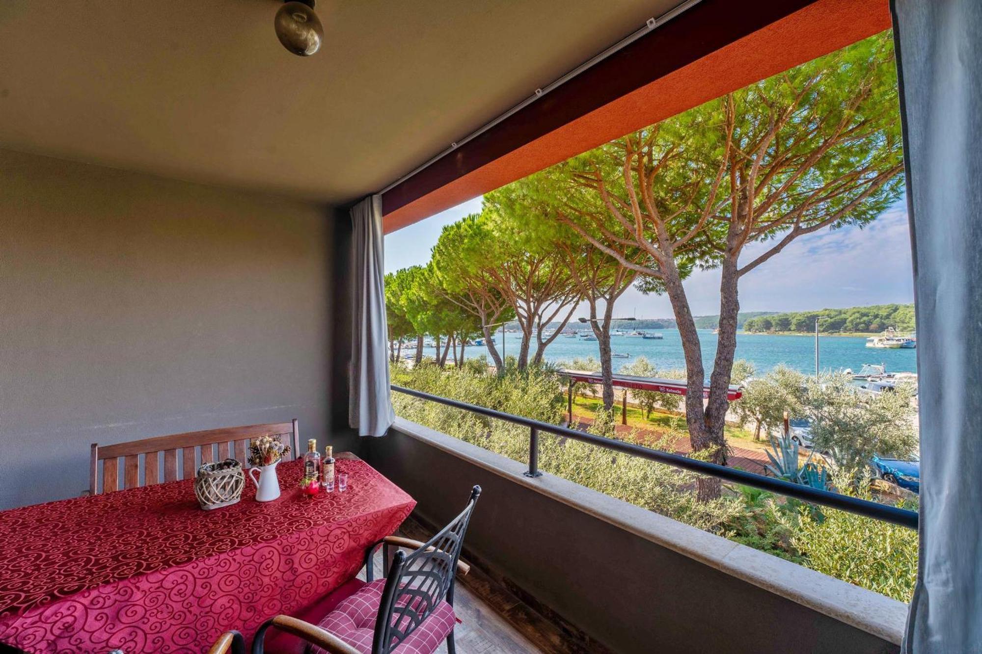 Apartments Oliveto - Calming Sea View Medulin Kültér fotó